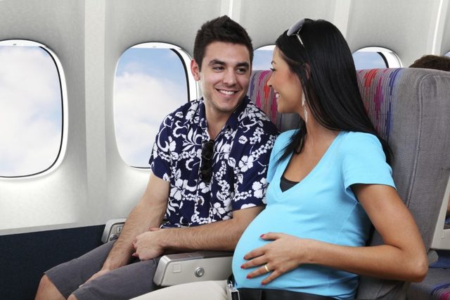 Путешествия во время беременности - как подготовиться и что взять с собой