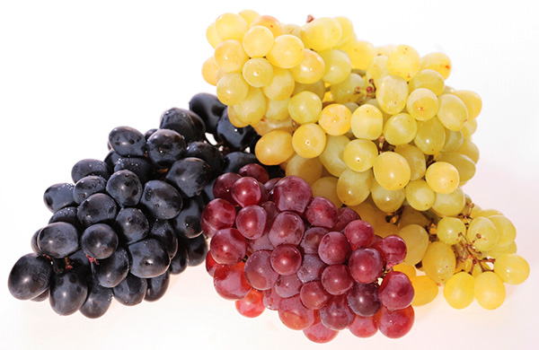 Вредные фрукты при беременности - виноград