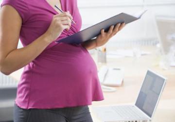 Устроится на работу беременной - реально?