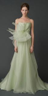 Свадебная мода 2012 - самые яркие свадебные тренды!