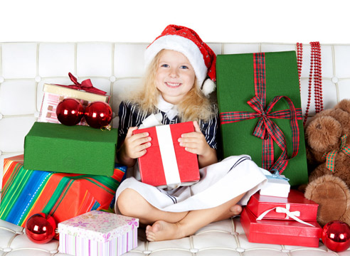 Как дарить подарки детям на Новый год
