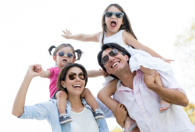 Солнцезащитные очки для всей семьи