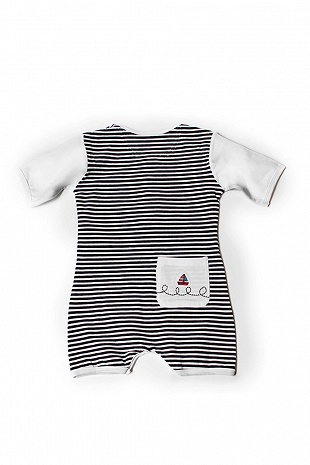 Модная одежда для новорожденных