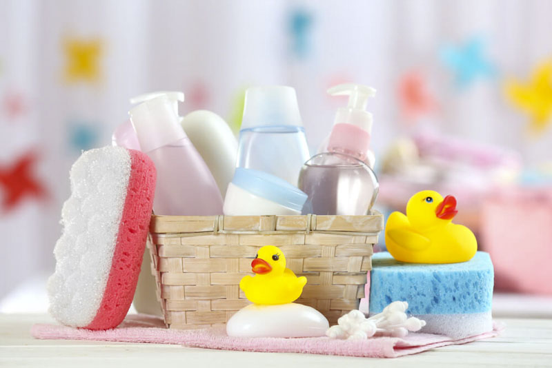 10 лучших средств для мытья головы и тела новорожденных и детей чуть старше