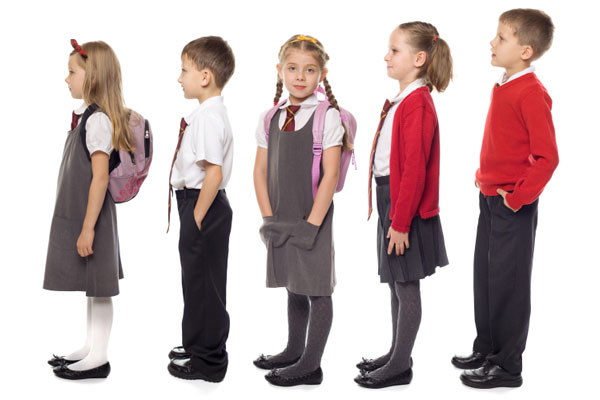 Одежда для школы - как выбрать правильно для мальчиков и девочек?