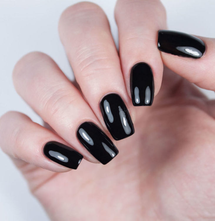 Черные ногти - матовые и глянцевые