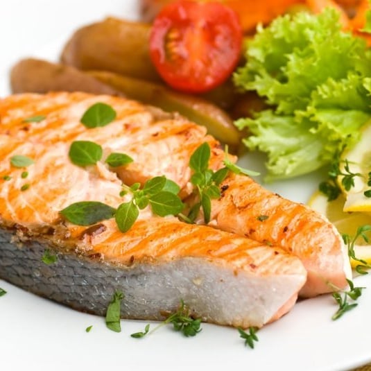 Жирная рыба и морепродукты для мужского здоровья