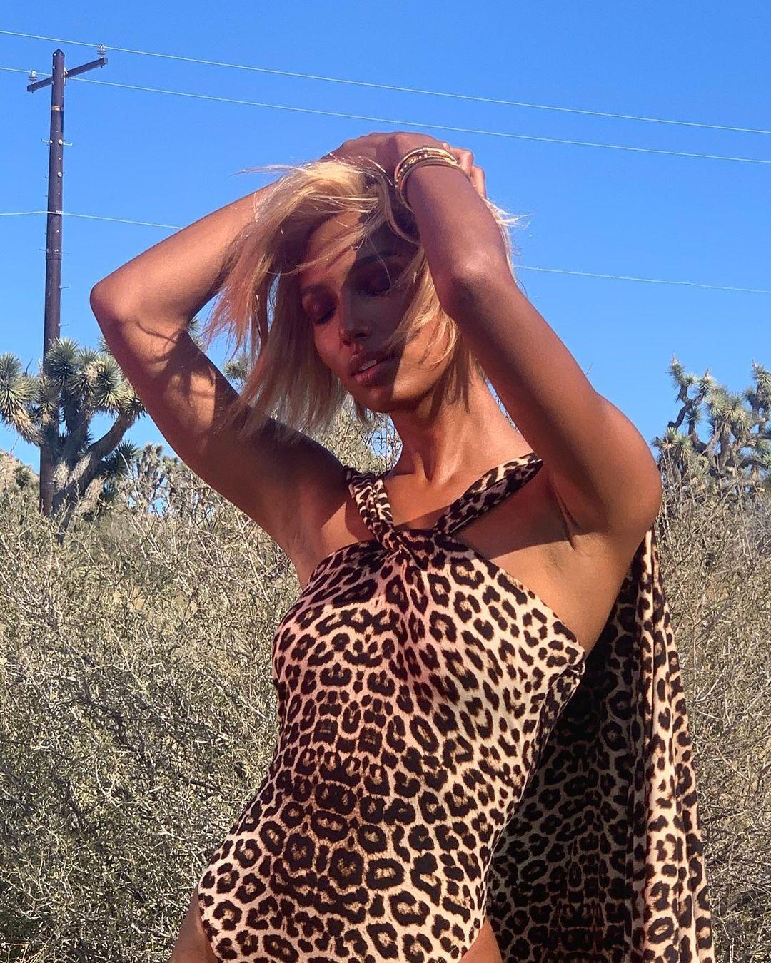 Темнокожая модель Жасмин Тукс неожиданно стала блондинкой: поклонники в шоке