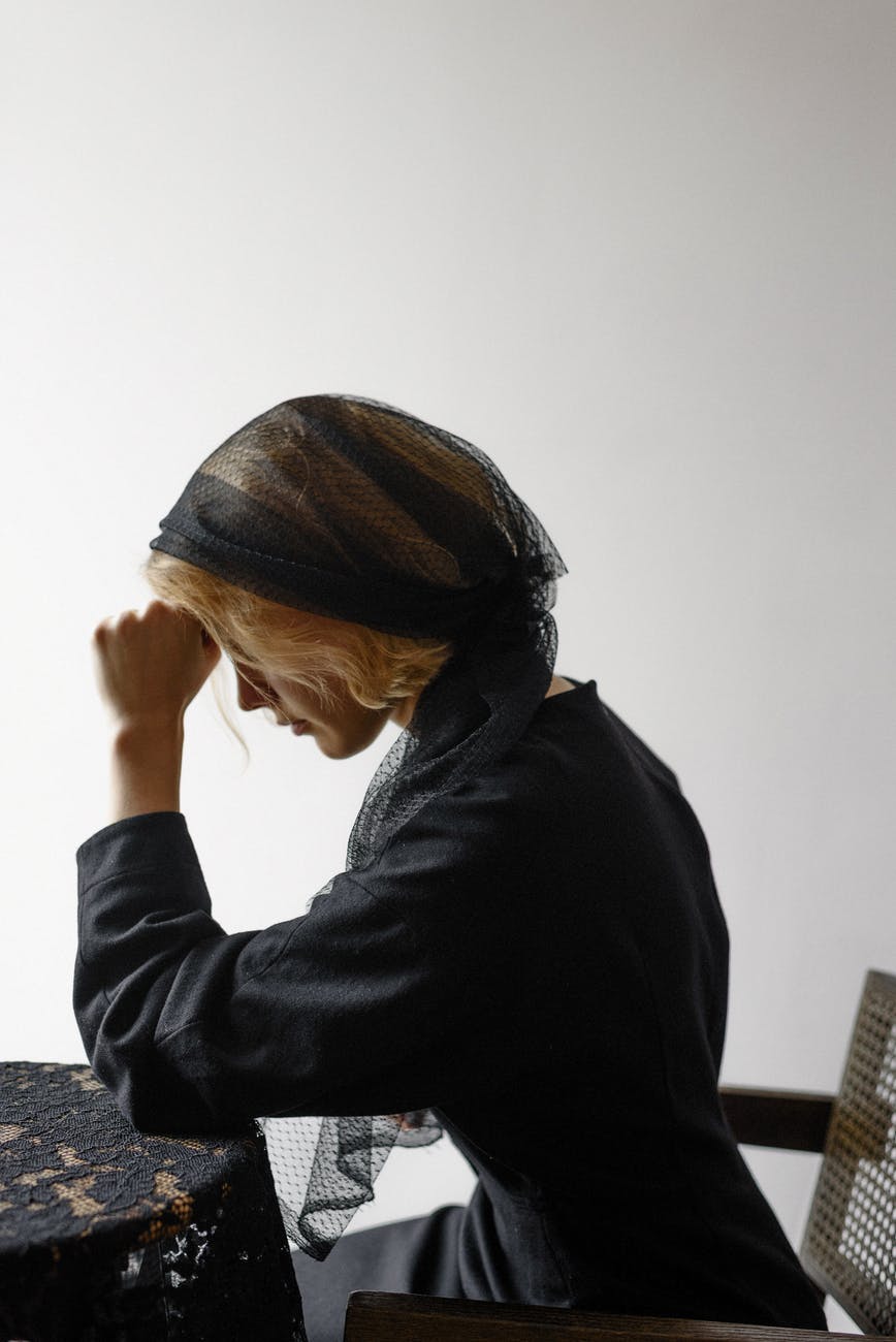 Как жить в одиночестве женщине после 40 лет: советы и примеры из практики психолога