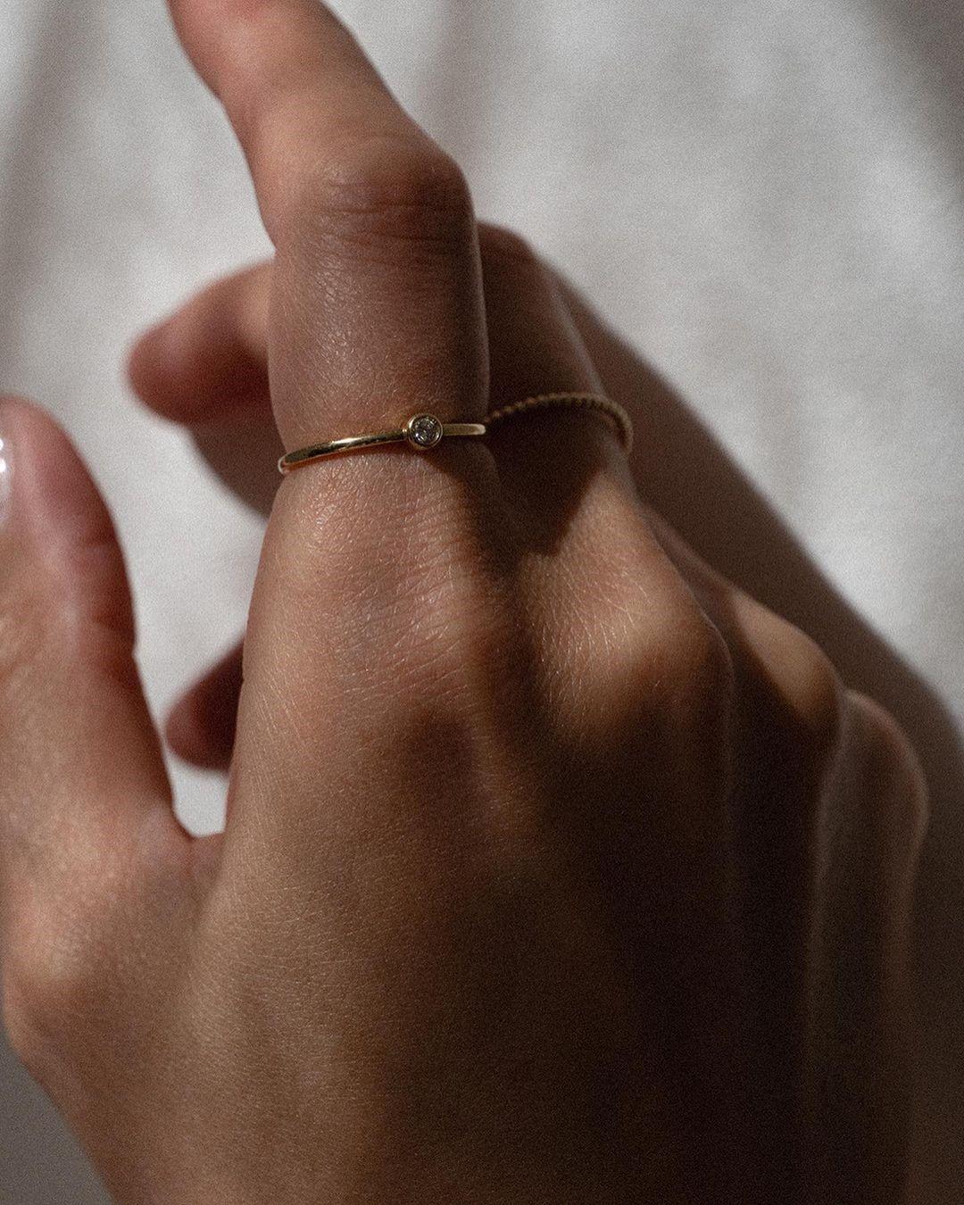 Психология украшений: что кольца, серьги и браслеты говорят о характере их владелицы