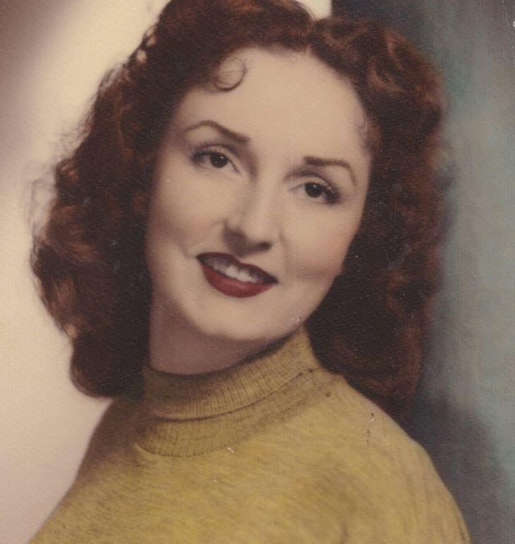 15 семейных фото, на которых наши бабушки выглядят как голливудские старлетки