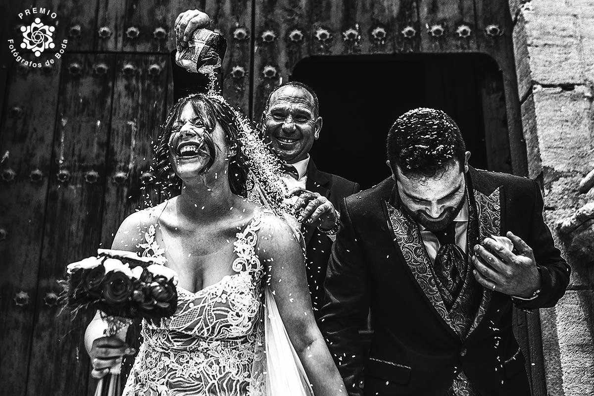 Слёзы радости: 20 душевных свадебных фотографий, которые показывают искренние эмоции людей