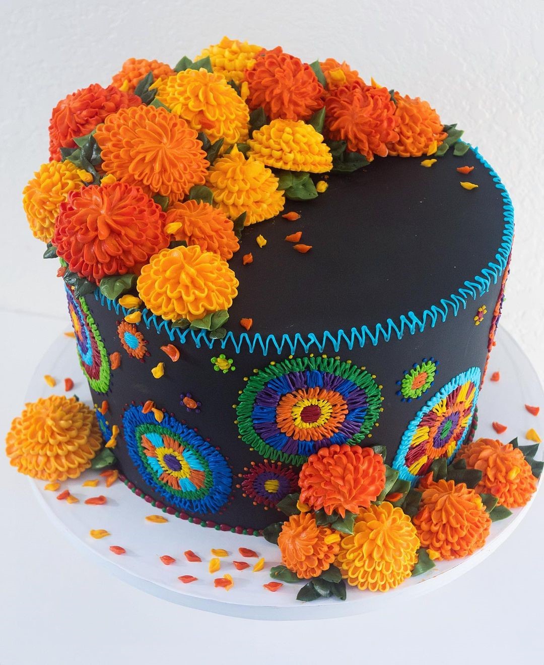 Сладкие шедевры, словно вышитые ниткой: торты в виде кактусов, суккулентов и цветов от калифорнийской мастерицы